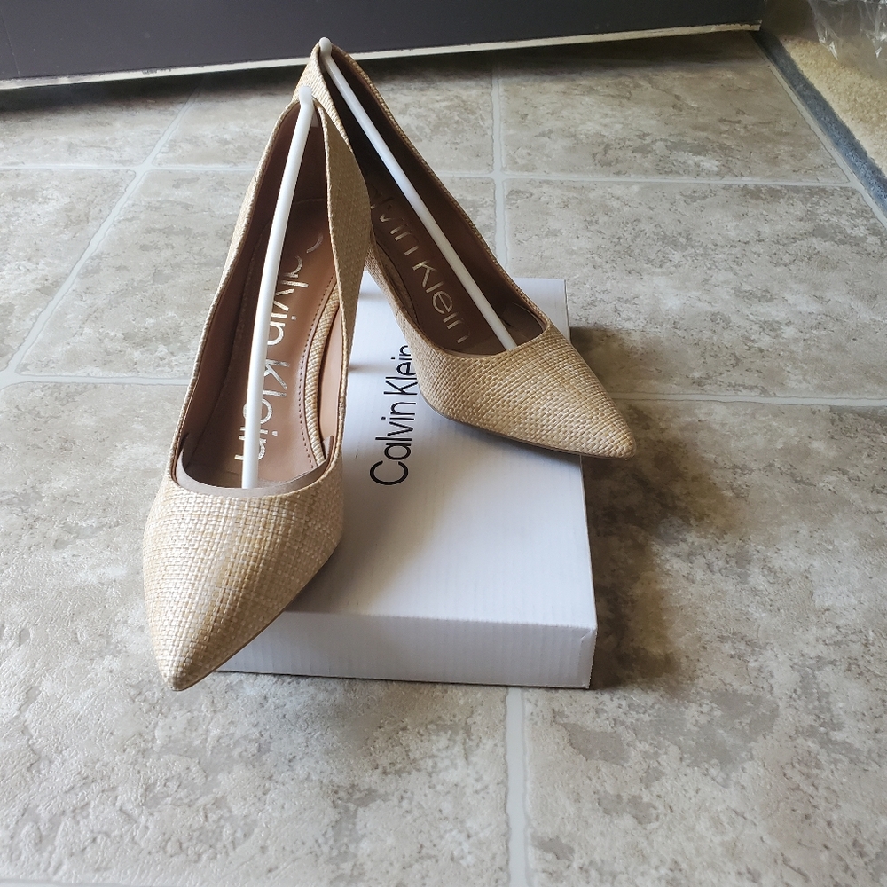 Tan Heels